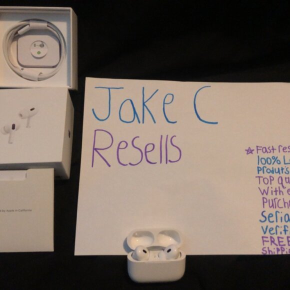 Airpods Pro 2nd Generation - Picture 2 of 4